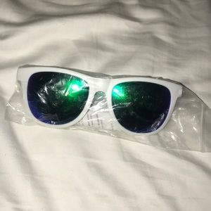 Victoria Secret Pink Glasses white